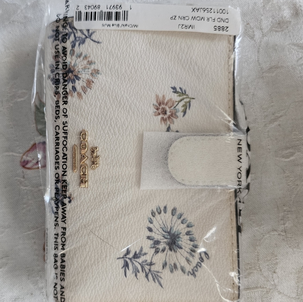 Coach wallet